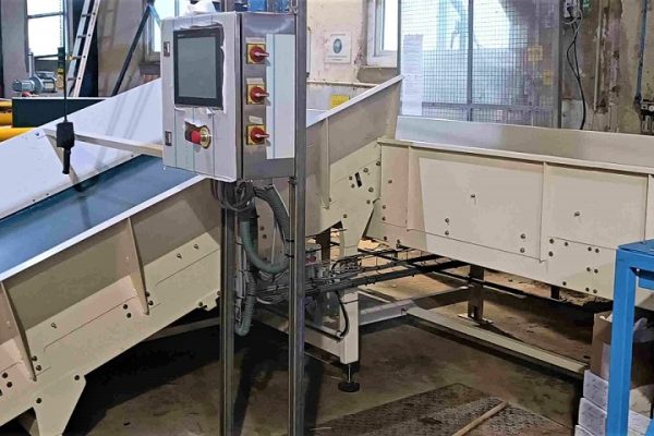 Conception ligne de convoyage pour alimenter en balles de chanvre