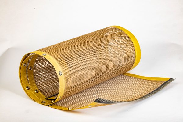 Tapis téflon à mailles avec rivets, oeilelts, renforts