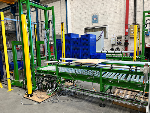 Ligne de convoyage pour dépiler des bacs (10)