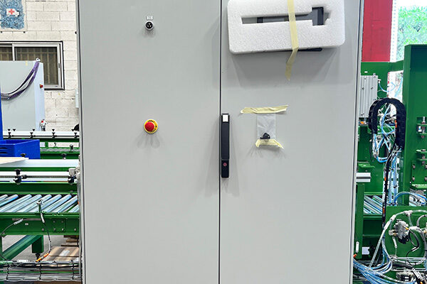 Ligne de convoyage pour dépiler des bacs (9)