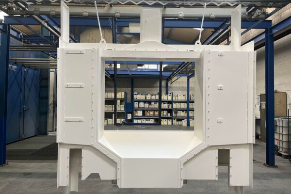 Pièce de chaudronnerie COMAU (1)